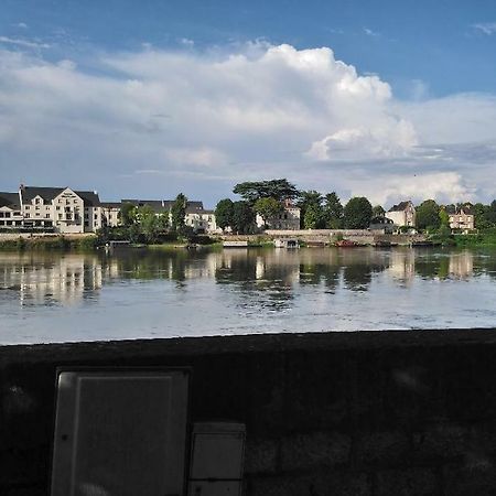 The Peaceful Corner In The Heart Of Saumur Apartment Luaran gambar